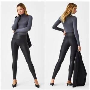 SPANX Faux Leather Leggings in Black, Size Small Petite